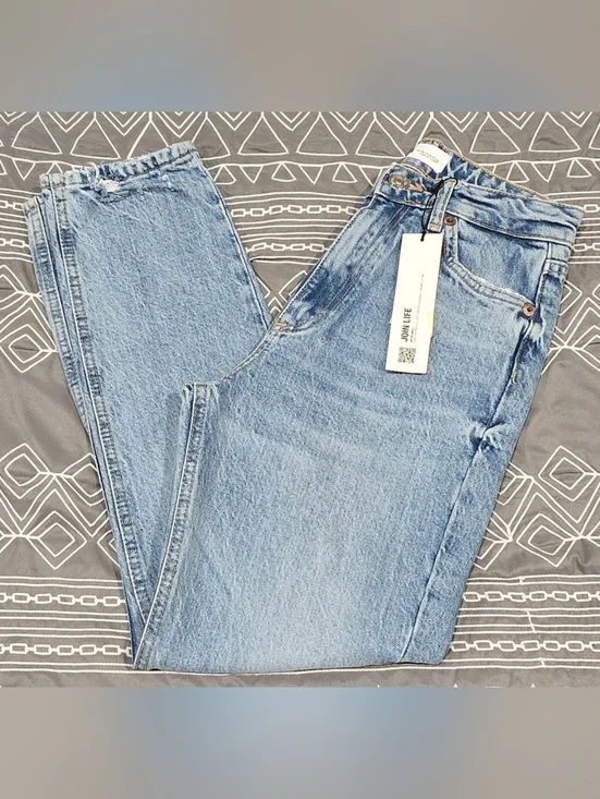 Zara Distressed Straight Leg Jeans Size 4 - Picture 1 of 8